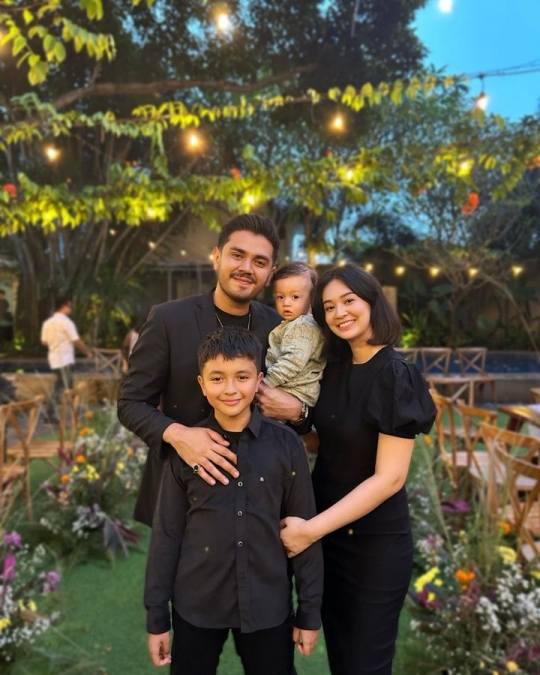 Menginjak 10 Bulan, Ini Potret 6 Terbaru Baby Arash Anak Faradilla Yoshi Makin Cute!