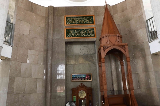 Uniknya Masjid Jami Al Fajri di Pasar Minggu Mirip Masjid Biru Turki