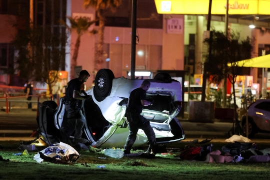 Mobil Tabrak Kerumunan Turis di Tel Aviv, 1 Tewas dan 5 Terluka