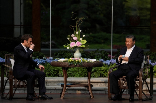 Melihat Jamuan Istimewa Xi Jinping untuk Emmanuel Macron