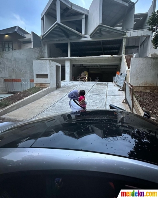 Intip Potret Terbaru Progres Pembangunan 'AHHA House' Rumah Baru Atta, Hampir Rampung