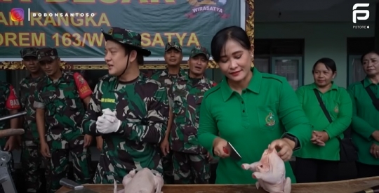 Pria Ini 'Nekat' Masuk Markas TNI, Aksi yang Dilakukannya Bikin Heboh Kodim