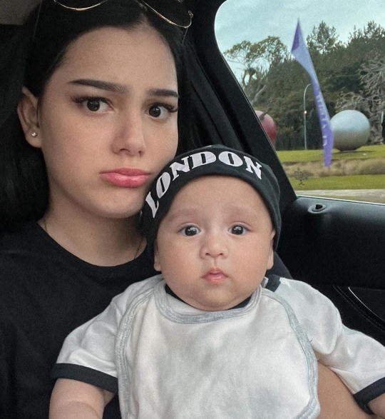 Ganteng & Menggemaskan, 6 Potret Baby Zayn Anak Aditya Zoni - Mirip Banget Sang Mama