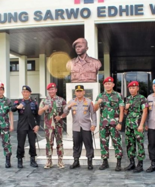 Salam Komando, Kombes Bhirawa Adik Eks Panglima TNI dengan Wadanjen Kopassus