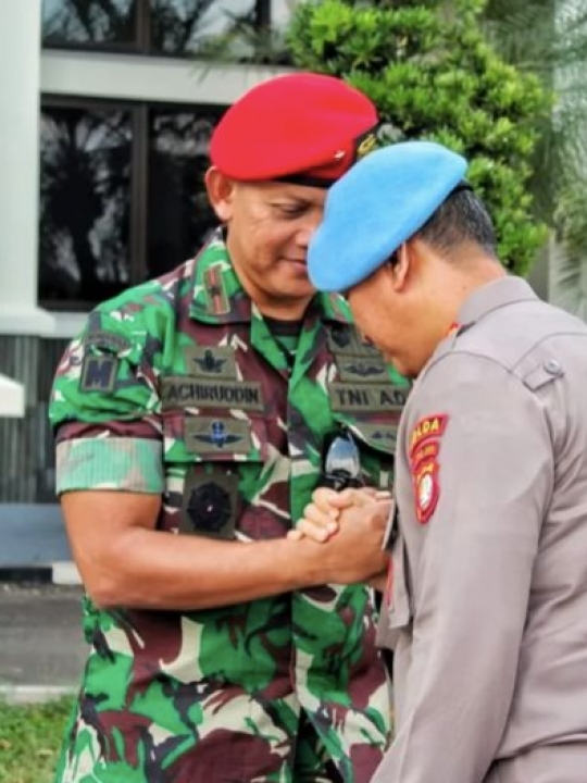 Salam Komando, Kombes Bhirawa Adik Eks Panglima TNI dengan Wadanjen Kopassus