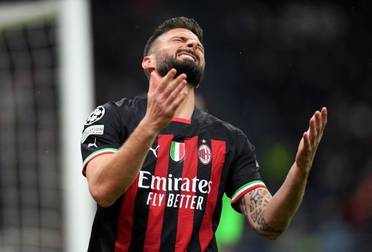 Buah Kesabaran AC Milan Sukses Tekuk Napoli 1-0 di Perempat Final Liga Champions