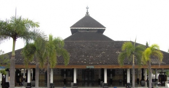 Potret Masjid-Masjid Peninggalan Kerajaan Islam di Nusantara