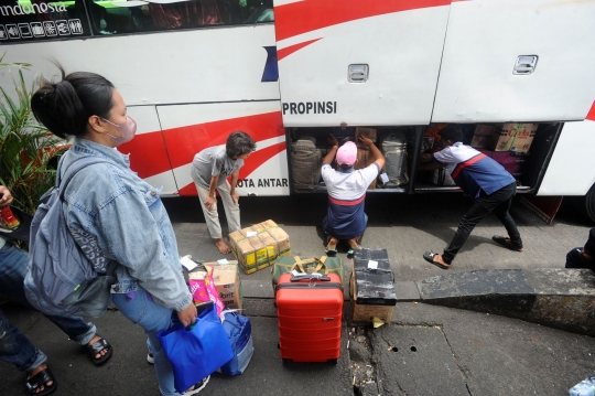 Warga Mudik Lebih Awal untuk Menghindari Kenaikan Tarif Tiket Bus