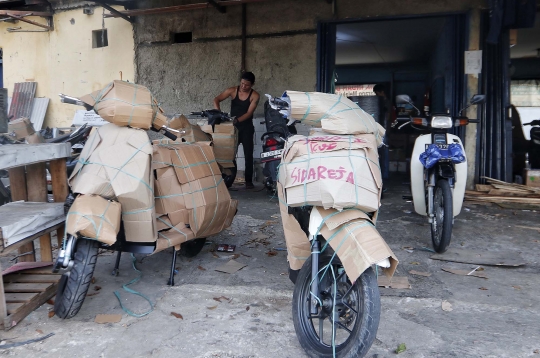 Laris Manis Jasa Pengiriman Motor Pemudik Jelang Lebaran