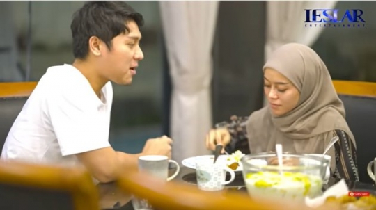 Momen Suap-suapan Lesti Kejora dengan Rizky Billar, Bikin Netizen Baper