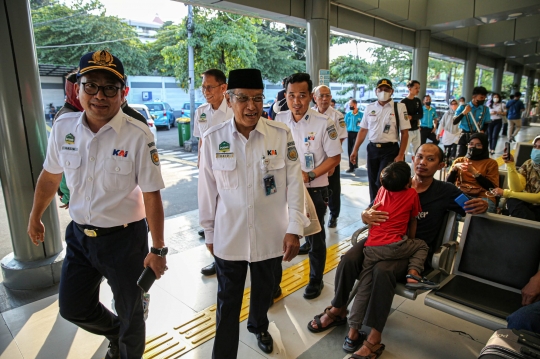 Stasiun Pasar Senen Mulai Padat, 24.000 Pemudik Meninggalkan Jakarta