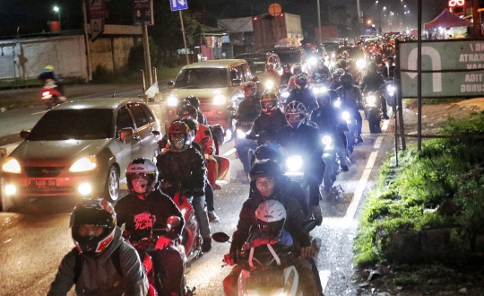 H-3 Lebaran, Pemudik Motor Mulai Serbu Jalur Pantura