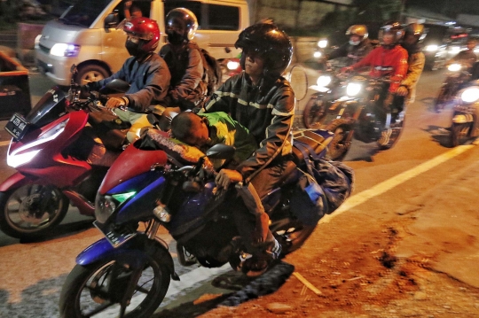 H-3 Lebaran, Pemudik Motor Mulai Serbu Jalur Pantura