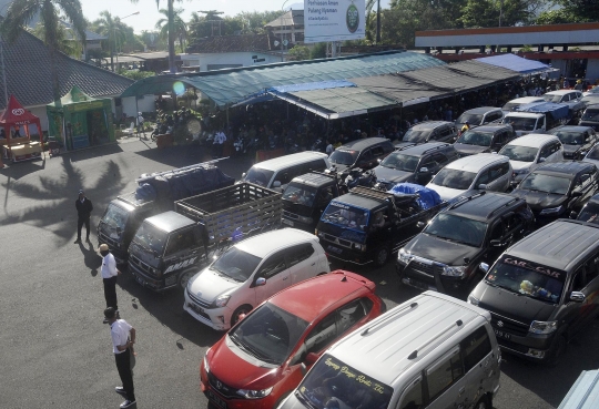 Ribuan Pemudik Antre Berjam-jam di Pelabuhan Gilimanuk