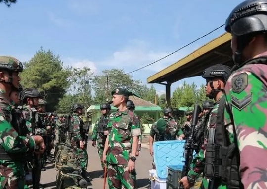 Pasukan Kostrad Langsung Cek Senjata Usai Status di Papua Naik Jadi Siaga Tempur!