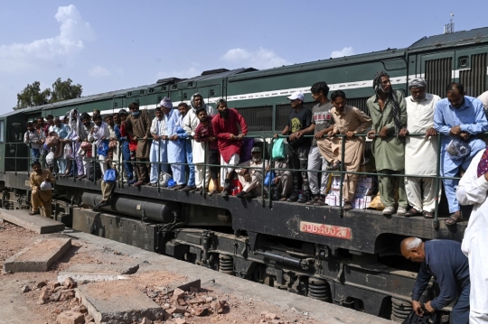 Melihat Mudik ala Masyarakat Pakistan yang Tak Berbeda dengan Indonesia