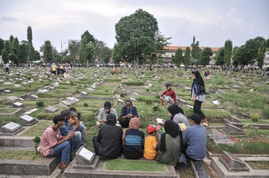 Tradisi Ziarah di Hari Raya Idulfitri