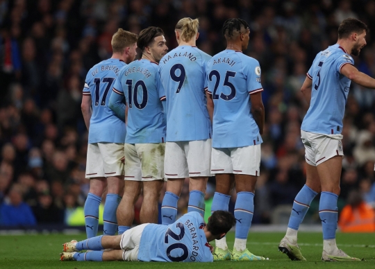 Keperkasaan Manchester City Menumbangkan Arsenal 4-1 di Liga Inggris