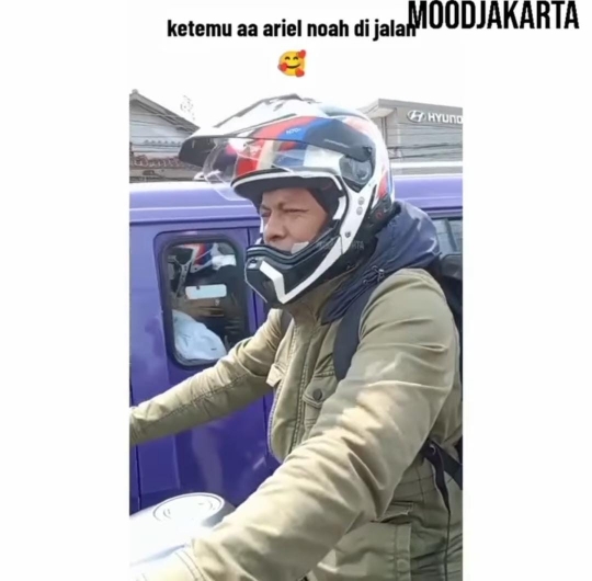 Heboh Ariel Noah Mudik Pakai Motor, Sikapnya saat Disapa Penggemar Tuai Pujian