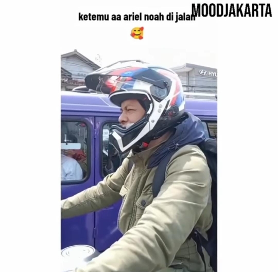 Heboh Ariel Noah Mudik Pakai Motor, Sikapnya saat Disapa Penggemar Tuai Pujian