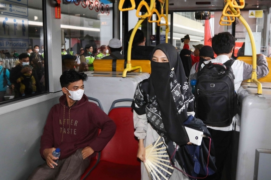 Evakuasi 385 WNI dari Sudan Tiba di Bandara Soekarno-Hatta