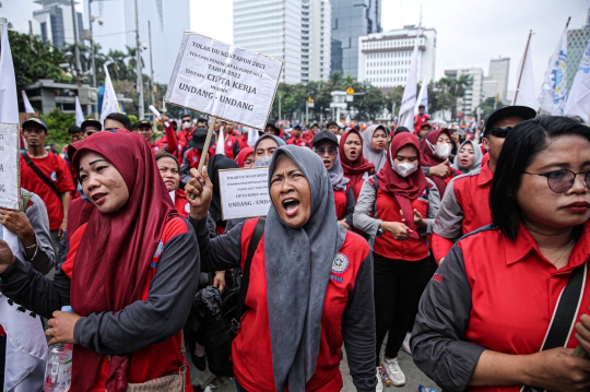 Aksi May Day 2023, Buruh se-Jabotabek Jalan Kaki Menuju Istana Negara