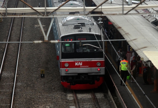 Impor Kereta Bekas Tuai Polemik, KCI Terancam Tak Bisa Ganti Puluhan KRL Uzur