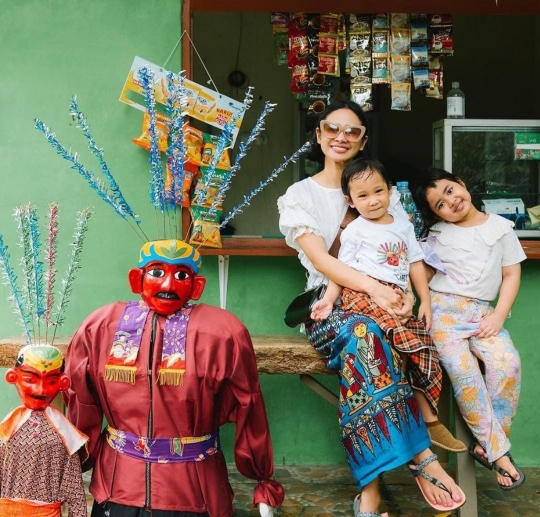 7 Potret Pesta Ultah Ke-3 Tabi Anak Andien, Gemas Banget Usung Tema Ondel-ondel