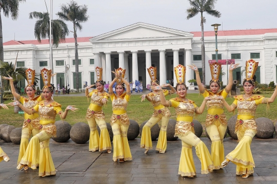 Ribuan Penari dari Berbagai Negara Ramaikan Hari Tari Sedunia di Kota Tua Jakarta