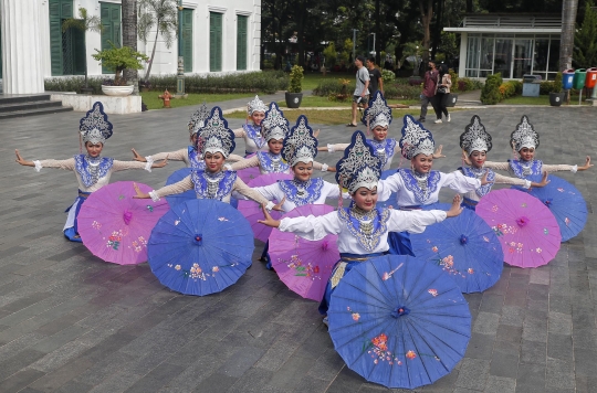 Ribuan Penari dari Berbagai Negara Ramaikan Hari Tari Sedunia di Kota Tua Jakarta