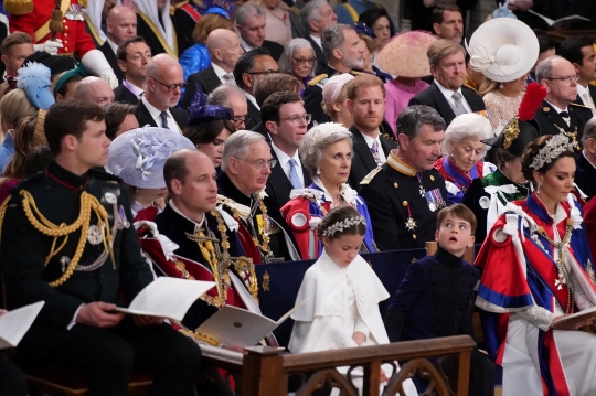 Gagah dan Cantiknya Anggota Keluarga Kerjaaan Inggris di Penobatan Raja Charles III