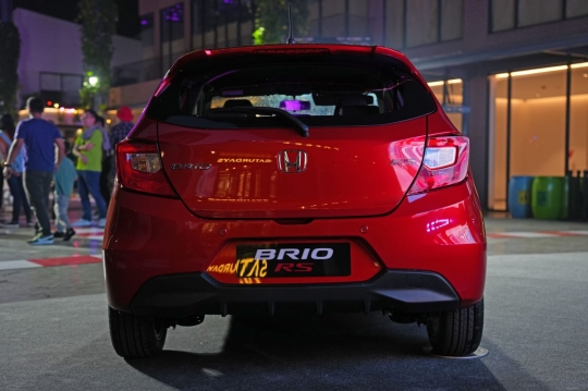 New Honda Brio Satya & RS: Makin Bergaya Muda