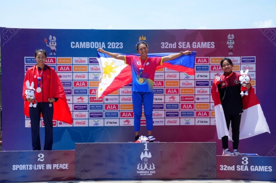 Kompak Atlet Triathlon Putra-Putri Indonesia Sumbang Perunggu di SEA Games 2023