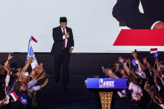 Pidato di Depan Petinggi Partai & Relawan, Anies Baswedan Disambut Meriah di Senayan