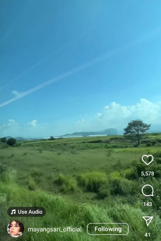 Potret Mayangsari & Bambang Trihatmodjo Naik Kereta Api, Kabin Mewah