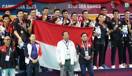 Euforia Timnas Voli Putra Indonesia Catatkan Hattrick Emas SEA Games