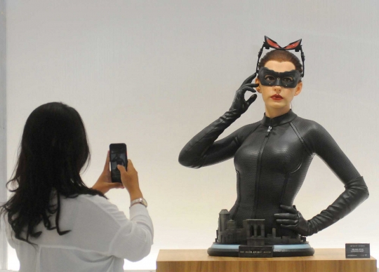 Melihat Koleksi Patung Superhero Terbesar se-Asia di Lotte Mall Jakarta