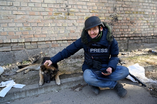 Sosok Arman Soldin, Jurnalis Tewas Terkena Roket saat Meliput Perang Rusia-Ukraina