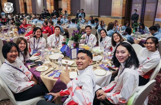 Potret Pebulutangkis Indonesia di Welcoming Dinner Sudirman Cup 2023