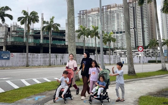 Penampilan Kana Sybilla Anak Zaskia Adya Mecca Lepas Hijab, Cantik & Bikin Pangling