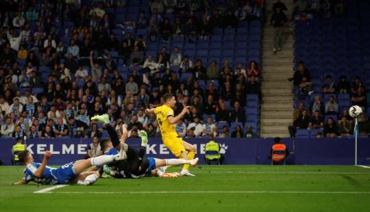 Tekuk Espanyol, Barcelona Juara La Liga Spanyol