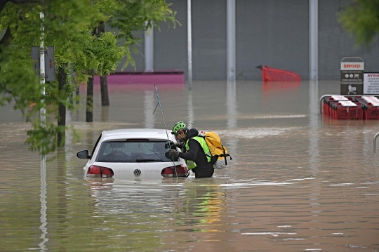 Banjir Parah Landa Italia, 9 Orang Tewas dan Ribuan Dievakuasi