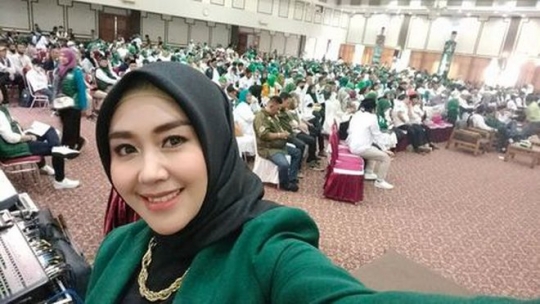 Dikabarkan Sudah Menikah Dengan Dedi Mulyadi, Ini Jawaban Gita KDI Bikin Tercengang