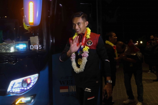 Lautan Suporter Sambut Kepulangan Timnas Indonesia U-22 di Jakarta