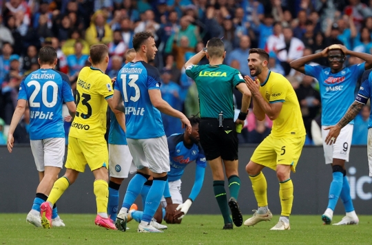 Napoli Sukses Hajar Inter Milan 3-1