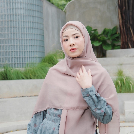 Penampilan Terbaru Natasha Rizky Curi Perhatian, Disebut Cantik Bak ABG