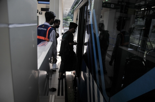 Wajah Baru Halte Transjakarta Dukuh Atas 2