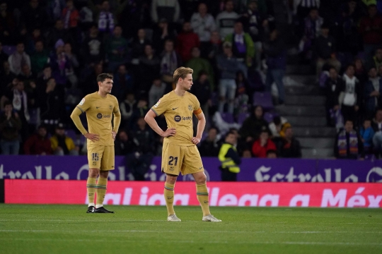 Wajah Lesu Pemain Barcelona usai Dibantai Real Valladolid 3-1