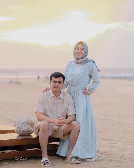 Sahrul Gunawan Ultah ke-47, Dine Mutiara Unggah Foto Romantis Bersama Suami