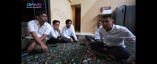 Berkat Mama Amy, Raffi Ahmad Ajak Nagita Slavina dan Karyawan Berangkat Ibadah Haji